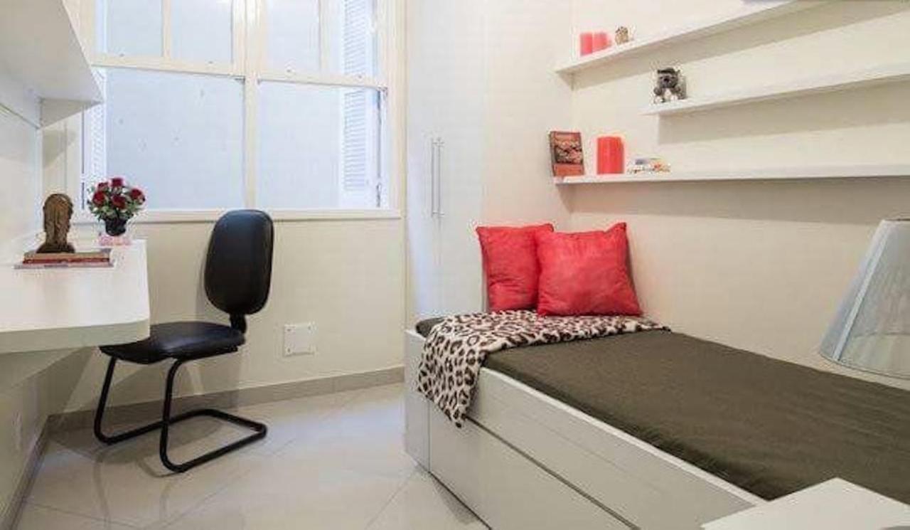 Suites E Quartos Na Avenida Carlos Gomes 阿雷格里港 外观 照片
